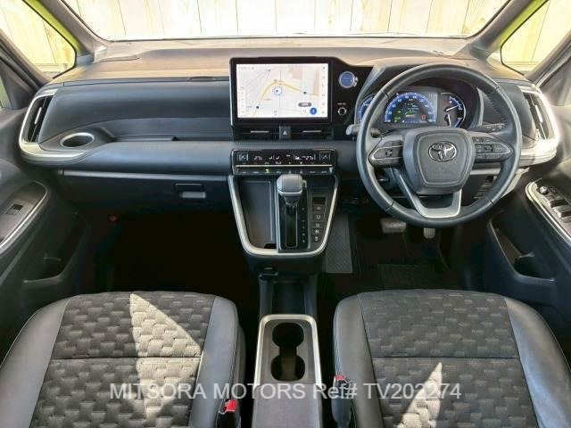 
								2022 TOYOTA VOXY S-Z | HYBRID full									