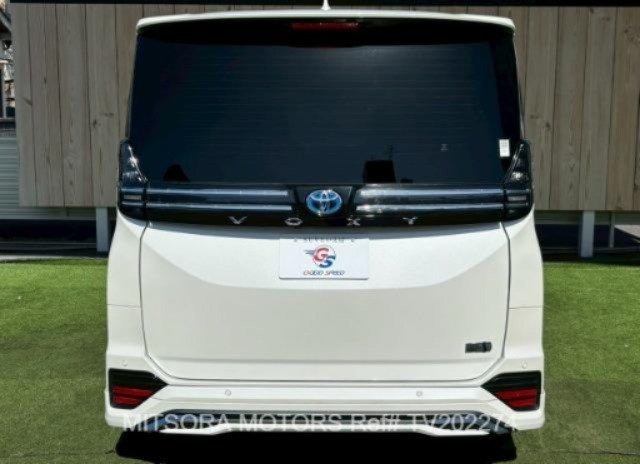 
								2022 TOYOTA VOXY S-Z | HYBRID full									
