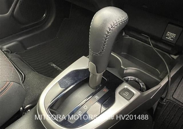 
								2013 HONDA FIT RS full									