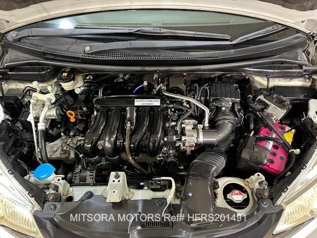 
								2014 HONDA FIT RS full									