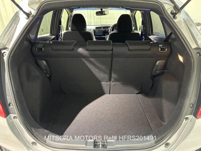 
								2014 HONDA FIT RS full									
