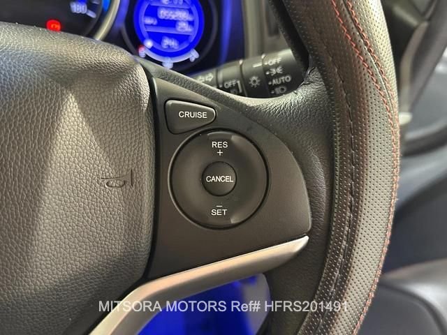 
								2014 HONDA FIT RS full									