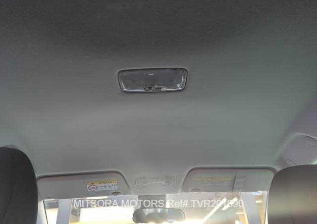 
								2016 TOYOTA VITZ RS full									