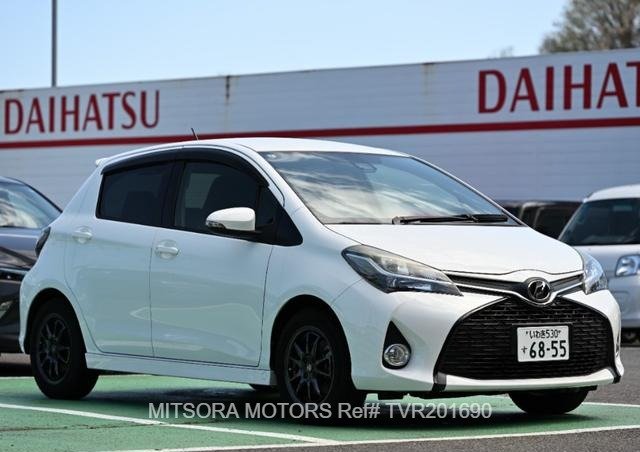 2016 TOYOTA VITZ RS