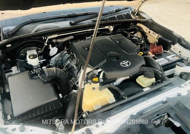 
								2016 TOYOTA HILUX full									