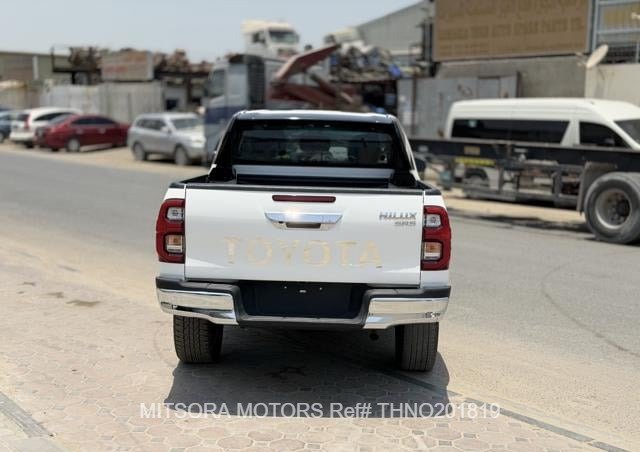 
								2018 TOYOTA HILUX full									
