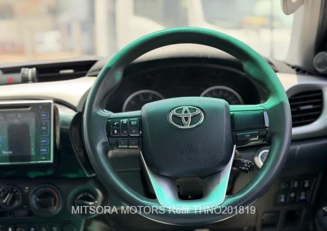 
								2018 TOYOTA HILUX full									
