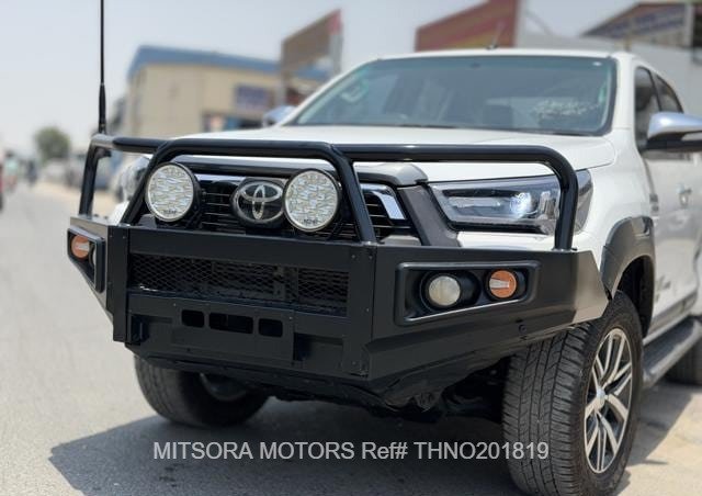 
								2018 TOYOTA HILUX full									