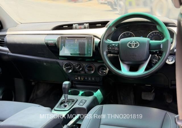 
								2018 TOYOTA HILUX full									