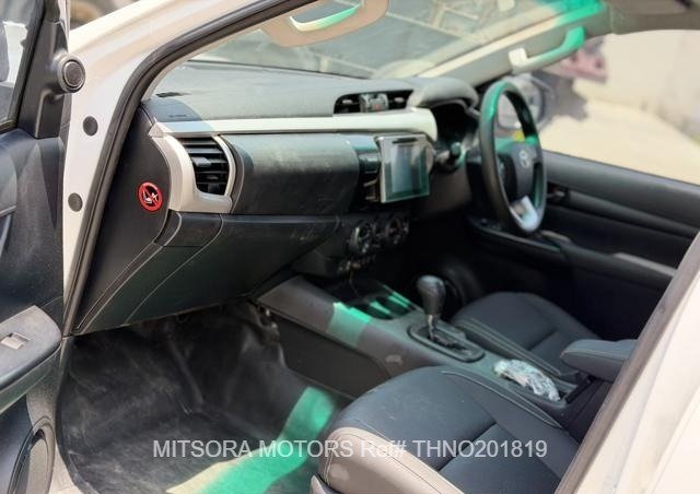 
								2018 TOYOTA HILUX full									