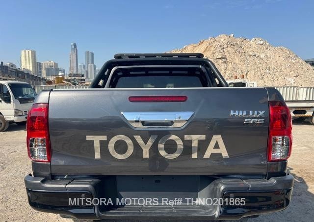 
								2018 TOYOTA HILUX full									