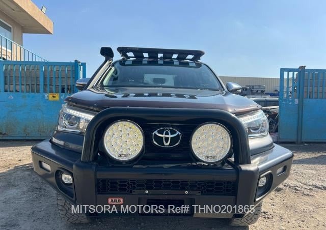 
								2018 TOYOTA HILUX full									