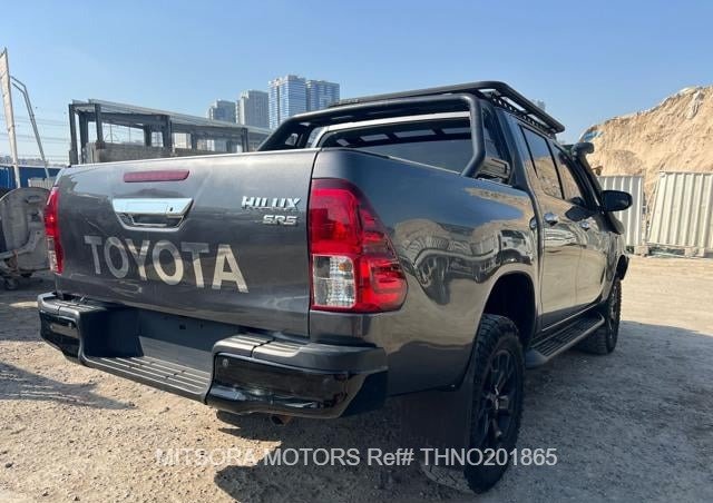 
								2018 TOYOTA HILUX full									