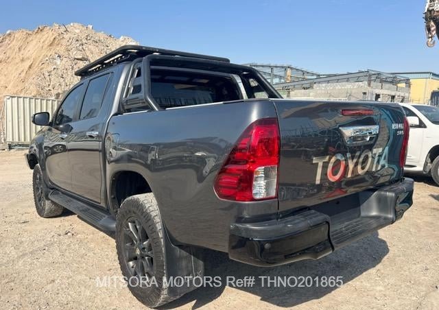 
								2018 TOYOTA HILUX full									