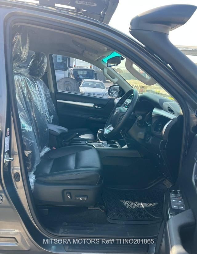 
								2018 TOYOTA HILUX full									