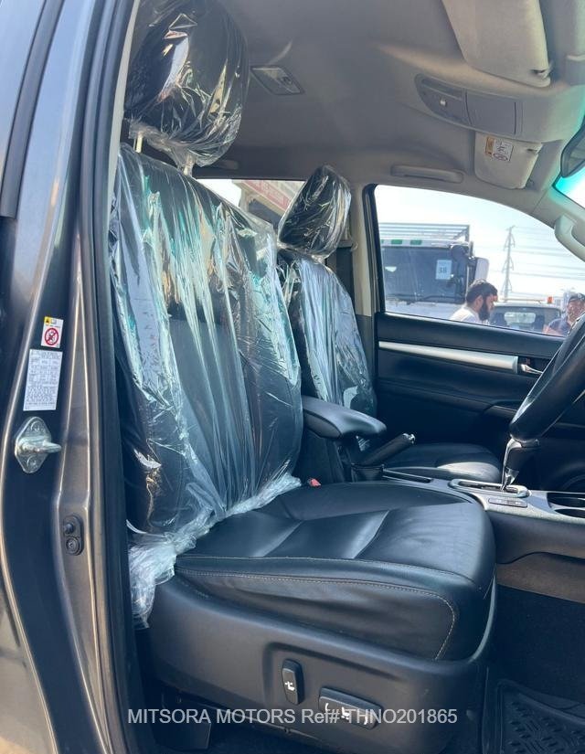 
								2018 TOYOTA HILUX full									