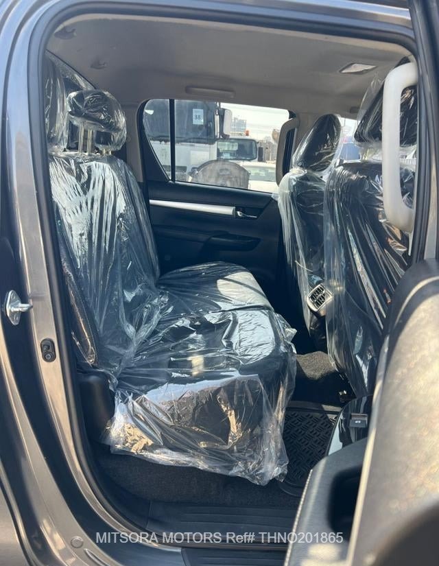 
								2018 TOYOTA HILUX full									