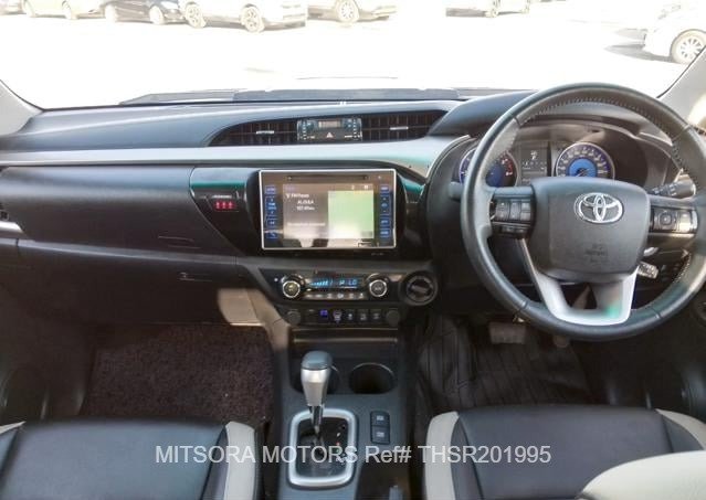 
								2019 TOYOTA HILUX SR5 full									