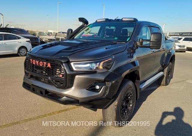 
								2019 TOYOTA HILUX SR5 full									