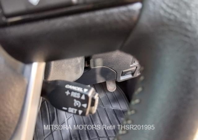 
								2019 TOYOTA HILUX SR5 full									