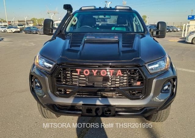 
								2019 TOYOTA HILUX SR5 full									