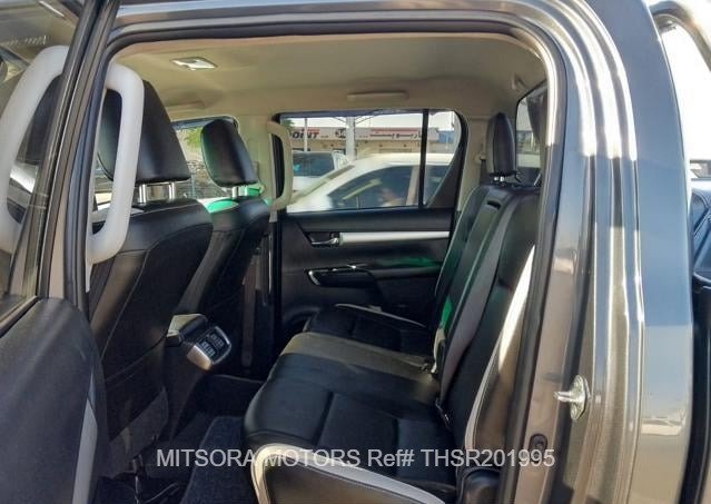 
								2019 TOYOTA HILUX SR5 full									