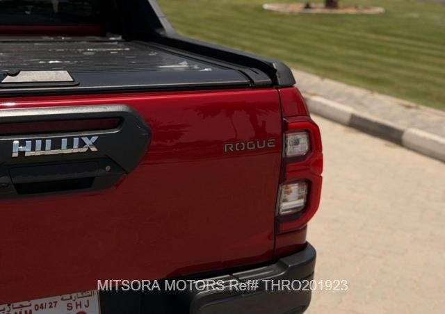 
								2019 TOYOTA HILUX ROGUE full									