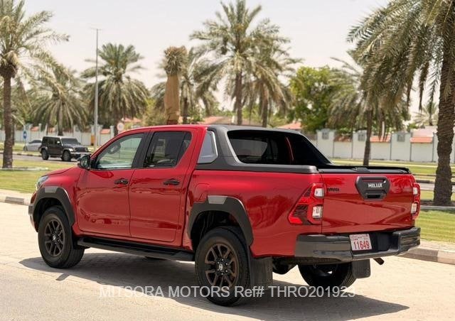 
								2019 TOYOTA HILUX ROGUE full									