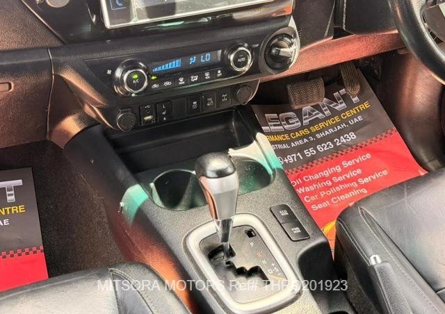
								2019 TOYOTA HILUX ROGUE full									