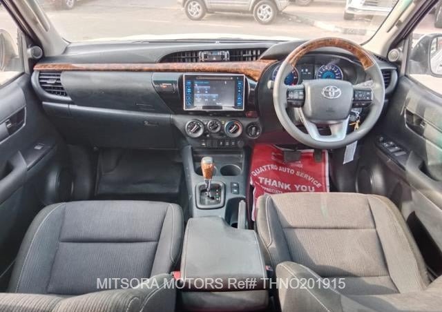 
								2019 TOYOTA HILUX full									