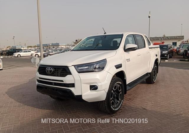 2019 TOYOTA HILUX