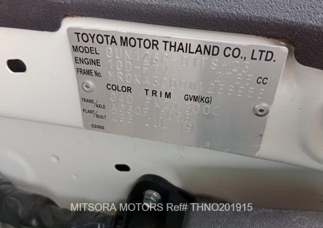 
								2019 TOYOTA HILUX full									
