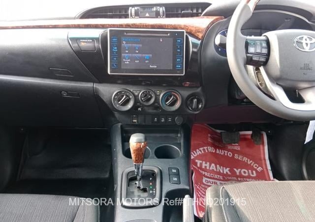
								2019 TOYOTA HILUX full									