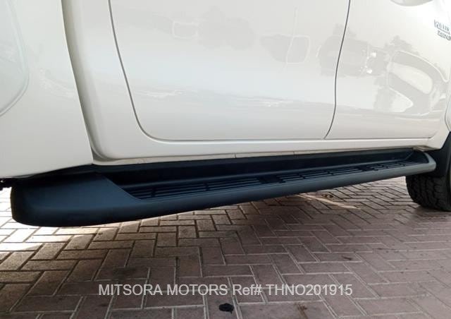 
								2019 TOYOTA HILUX full									