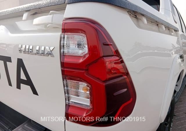 
								2019 TOYOTA HILUX full									