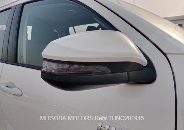 
								2019 TOYOTA HILUX full									