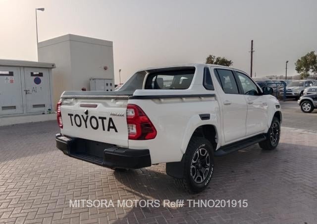 
								2019 TOYOTA HILUX full									