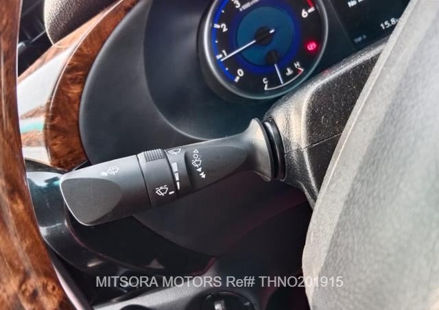 
								2019 TOYOTA HILUX full									