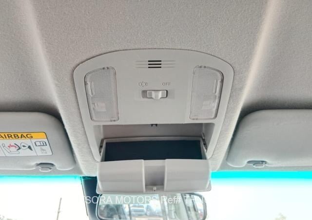 
								2019 TOYOTA HILUX full									