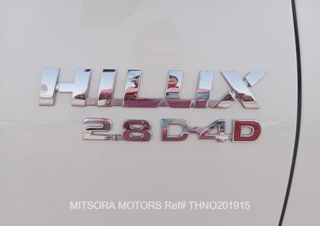 
								2019 TOYOTA HILUX full									