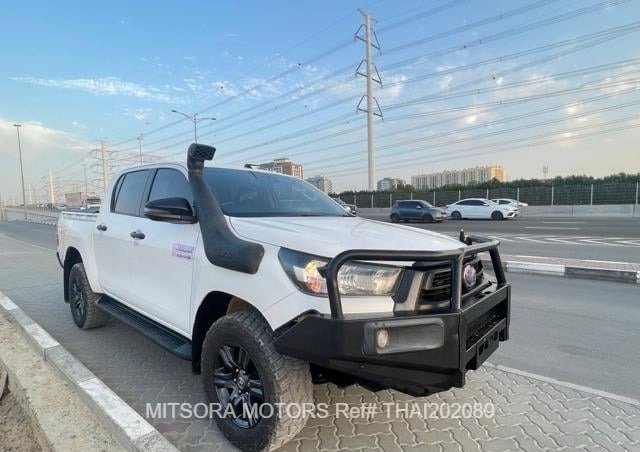 
								2020 TOYOTA HILUX full									