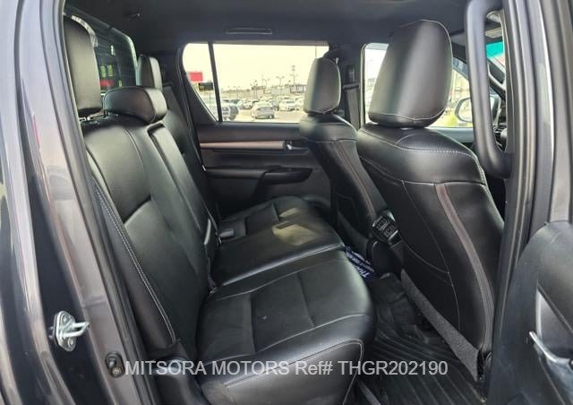
								2021 TOYOTA HILUX ROGUE | FACE LIFTED | GR KIT full									