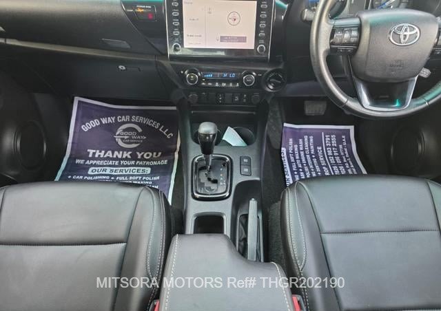 
								2021 TOYOTA HILUX ROGUE | FACE LIFTED | GR KIT full									