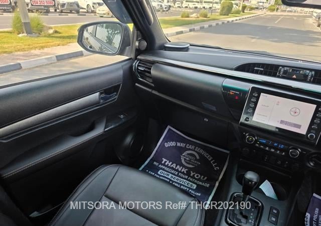 
								2021 TOYOTA HILUX ROGUE | FACE LIFTED | GR KIT full									