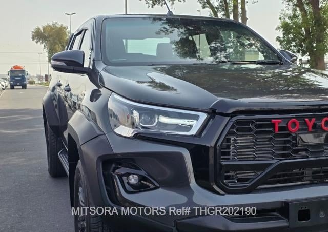 
								2021 TOYOTA HILUX ROGUE | FACE LIFTED | GR KIT full									