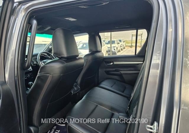 
								2021 TOYOTA HILUX ROGUE | FACE LIFTED | GR KIT full									