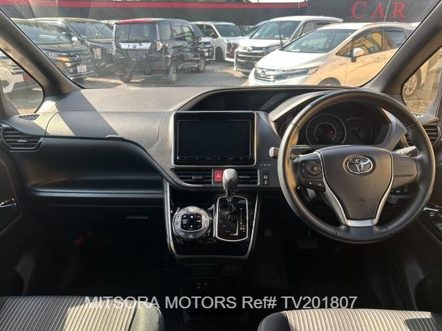 
								2018 TOYOTA VOXY ZS KIRAMEKI full									