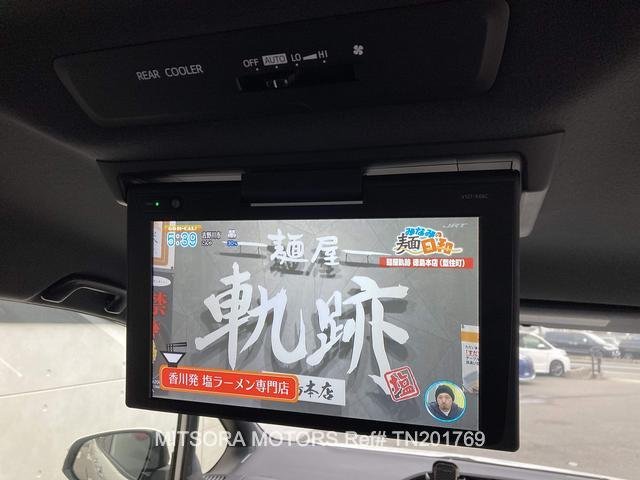 
								2017 TOYOTA NOAH SI WxB full									