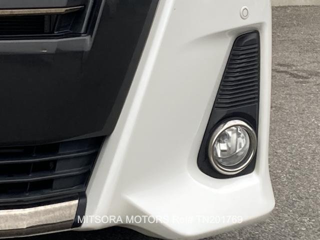 
								2017 TOYOTA NOAH SI WxB full									