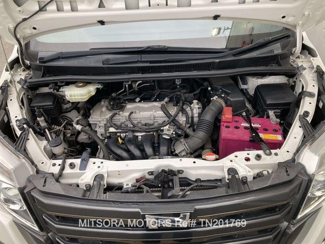
								2017 TOYOTA NOAH SI WxB full									